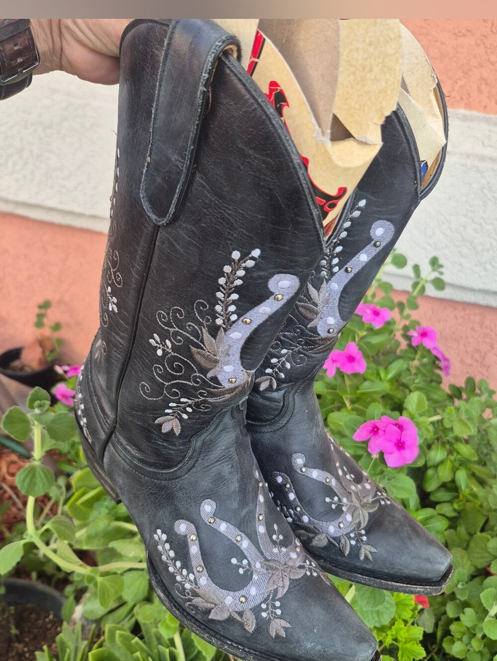 Women's Black Embroidered Western Boots